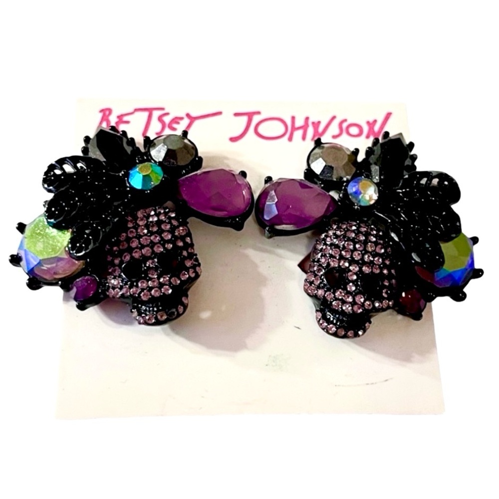 🌀 Rare Betsey Johnson Sugar Skull Earrings